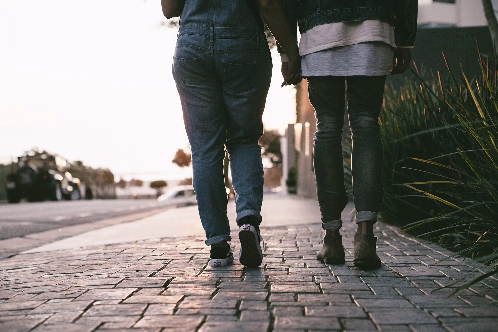 Crafting the Perfect Date: Ideas to Spark Connection and Joy